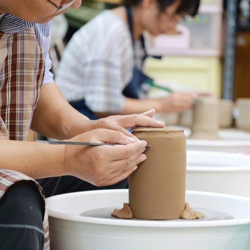 Warsztaty ceramiczne „Aktywny i Kreatywny Senior”
