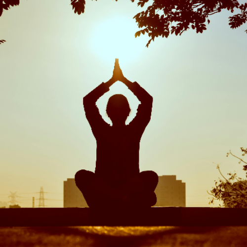 Odkryj swoją wewnętrzną moc – warsztat Kundalini jogi