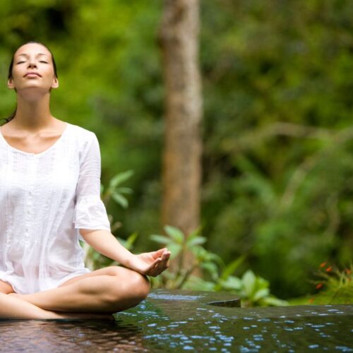 Leśny spacer jogiczny w Lesie Bemowskim